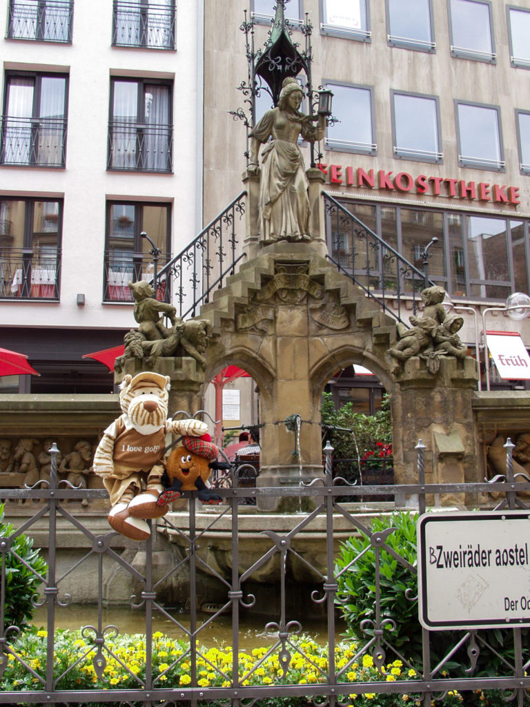 Heinzelmännchenbrunnen